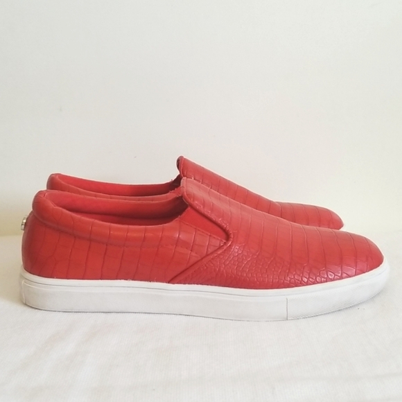 Steve Madden Ecentric Red Snake Sneaker - Picture 3 of 9
